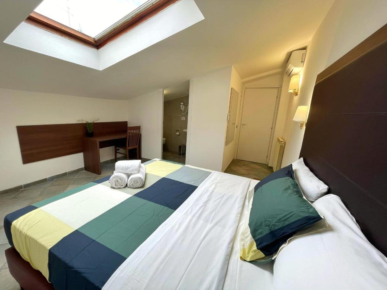 Hotel Attic Garden Rzym Zewnętrze zdjęcie