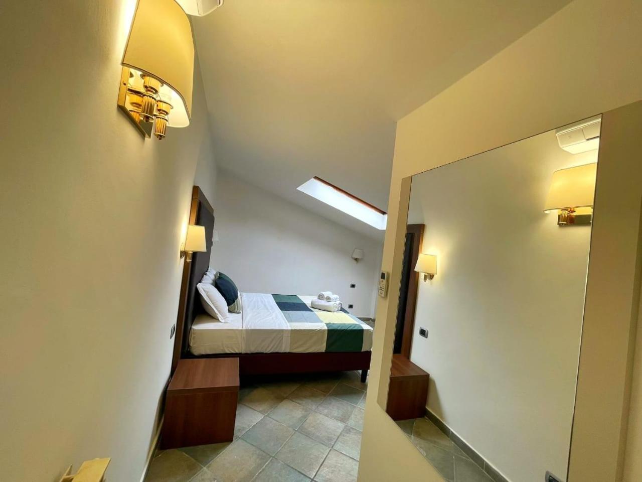 Hotel Attic Garden Rzym Zewnętrze zdjęcie