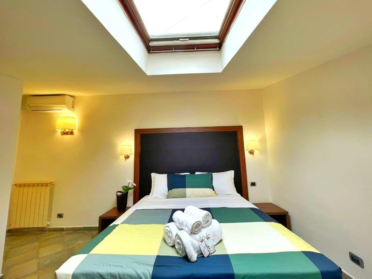Hotel Attic Garden Rzym Zewnętrze zdjęcie