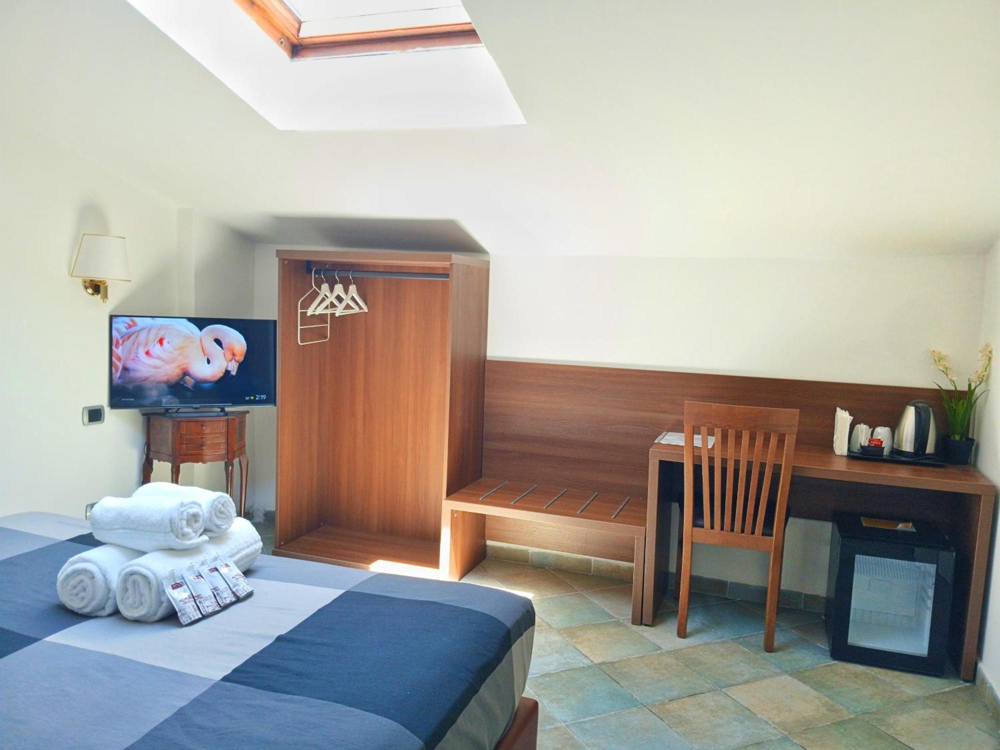 Hotel Attic Garden Rzym Zewnętrze zdjęcie