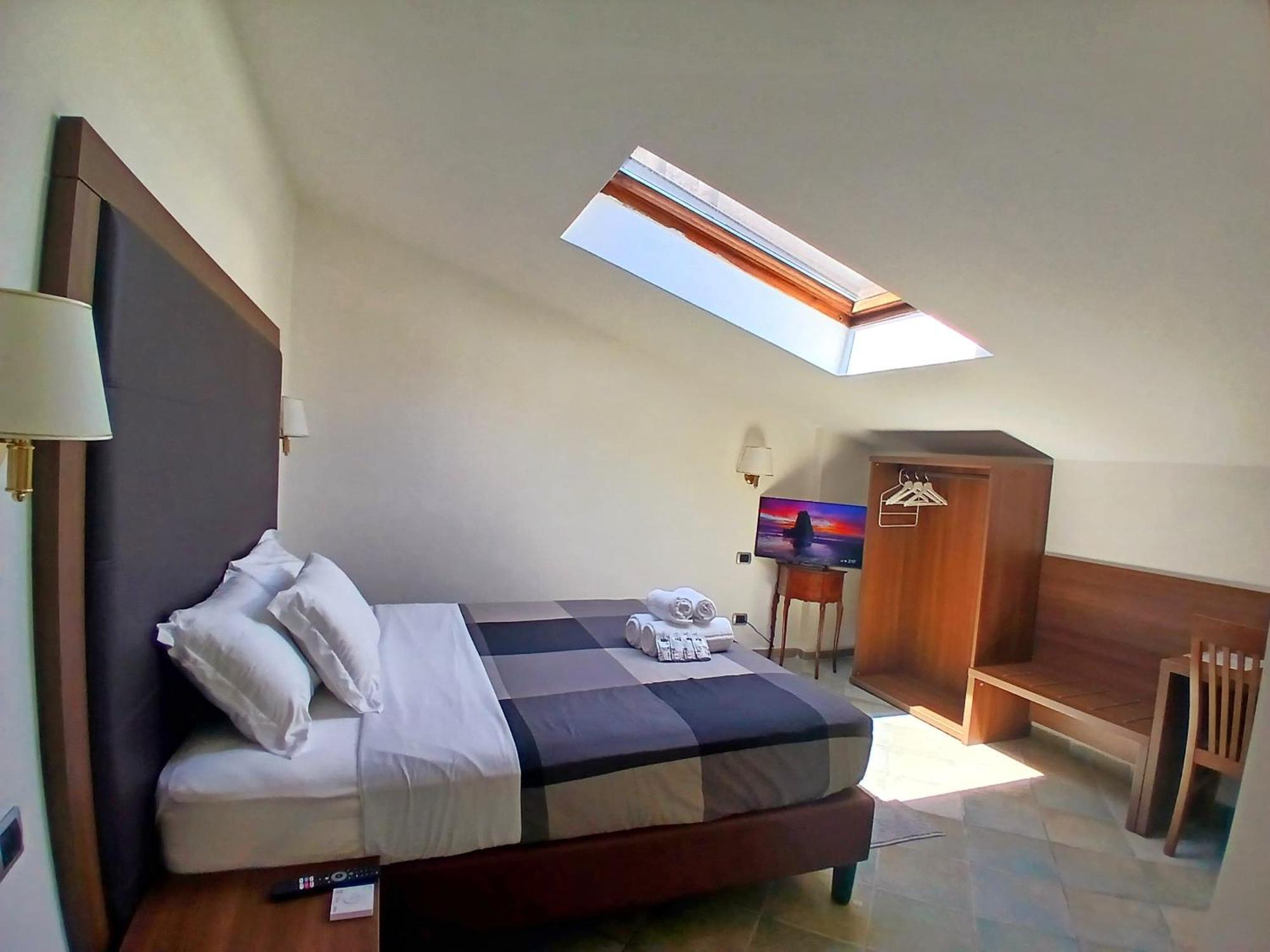Hotel Attic Garden Rzym Zewnętrze zdjęcie