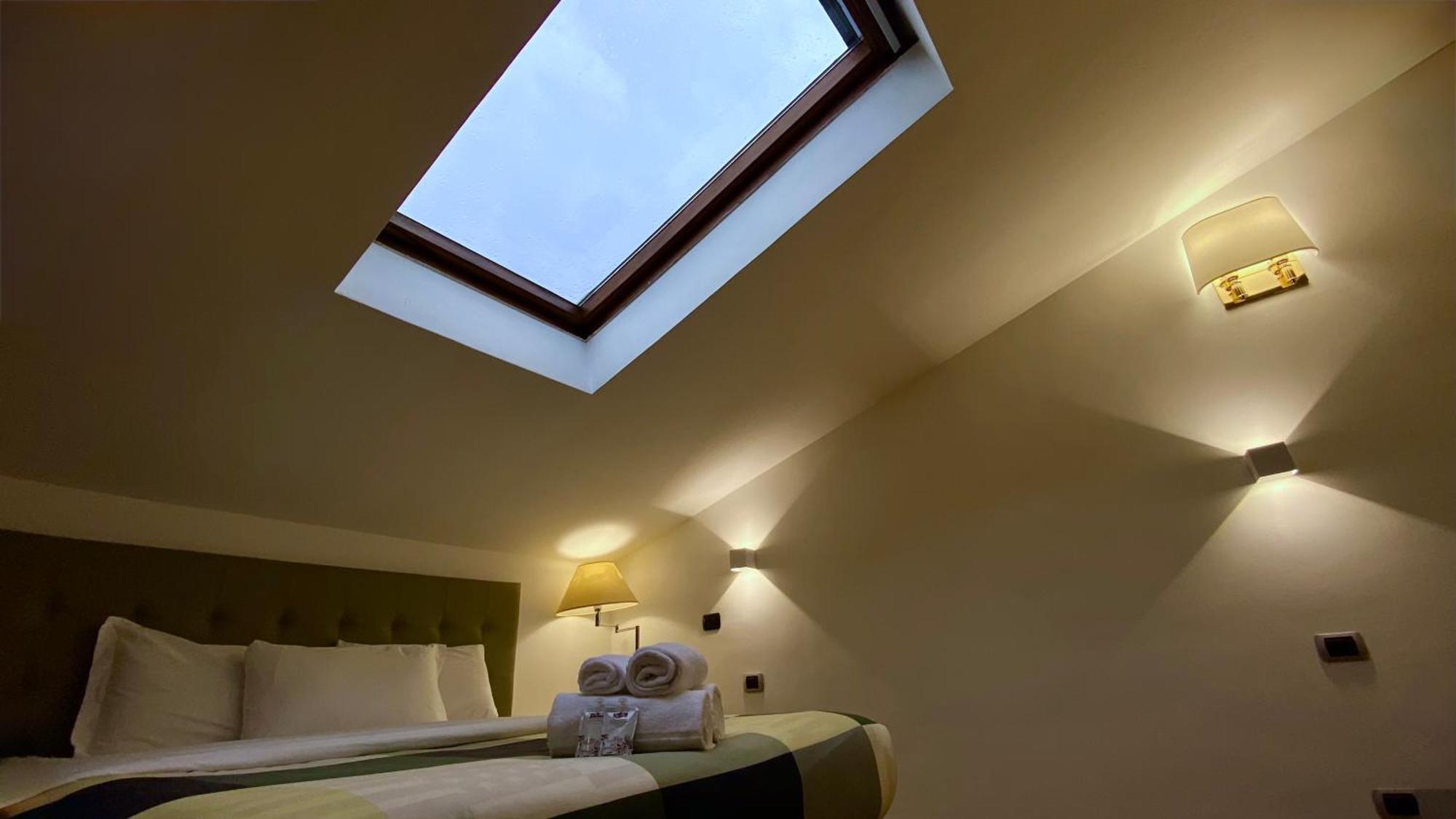 Hotel Attic Garden Rzym Zewnętrze zdjęcie